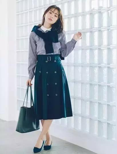 新垣结衣衣服搭配,新垣结衣穿搭超显气质