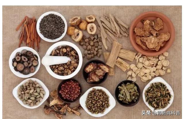 萎缩性胃炎怎么治疗最好得快,萎缩性胃炎能不能彻底治好