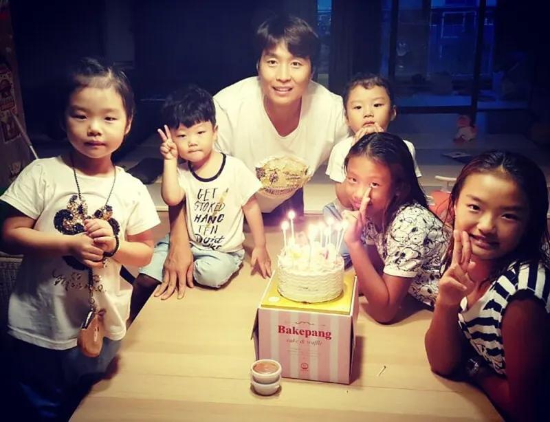 韩国明星生的双胞胎男孩有谁,双胞胎韩星