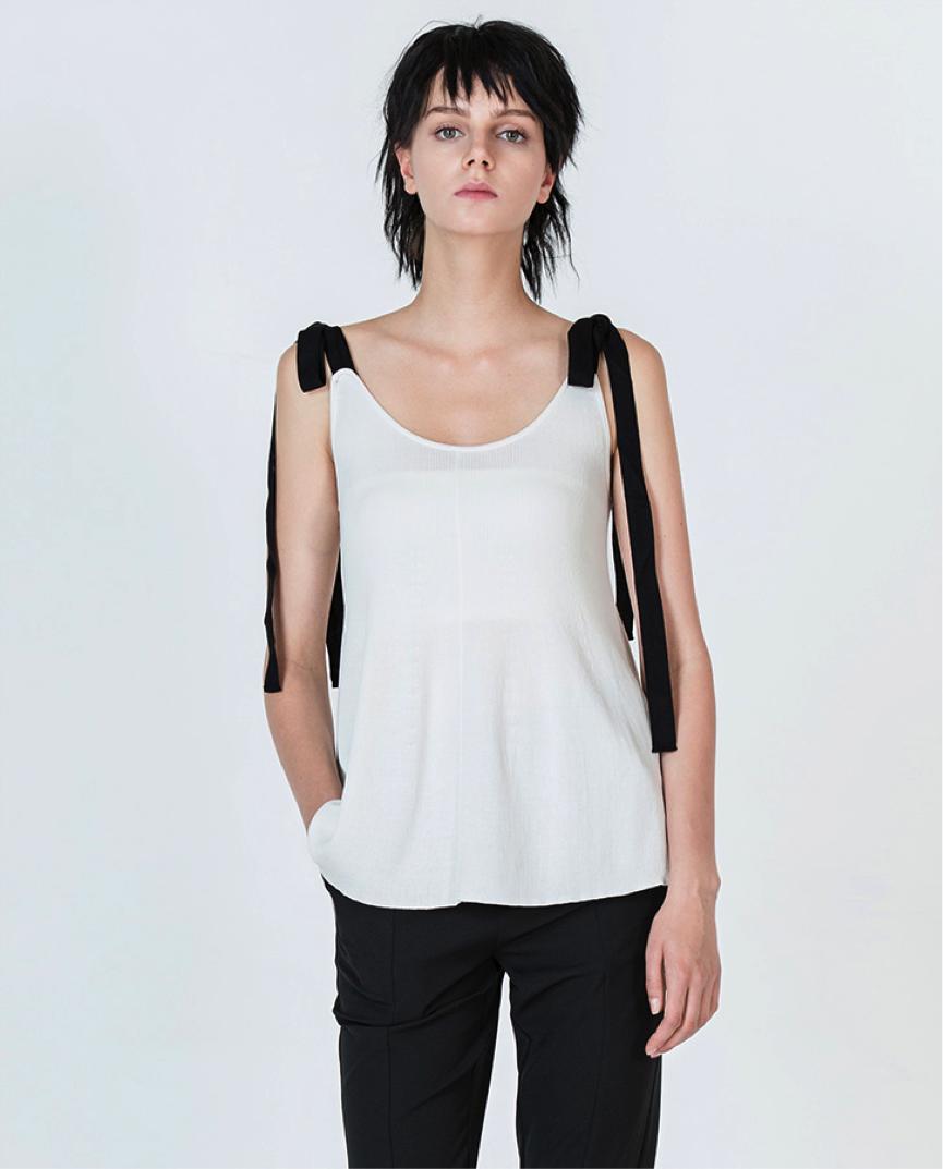 斜方肌明显怎么穿吊带,溜肩斜方肌刘亦菲