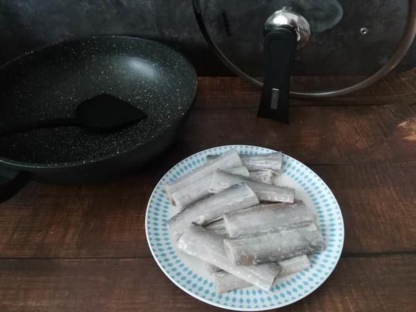 煎三道鳞不粘锅不破皮的正确做法,容易煎烂的鱼怎么煎才不粘锅