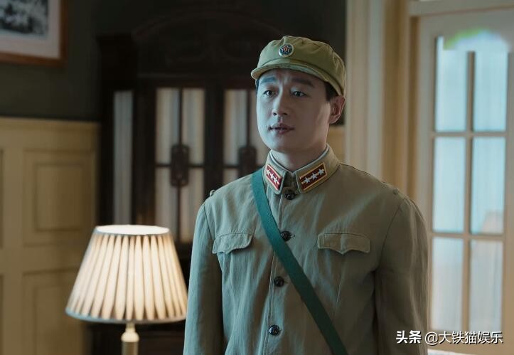 10位男星颜值今昔对比,10位男歌手今昔对比