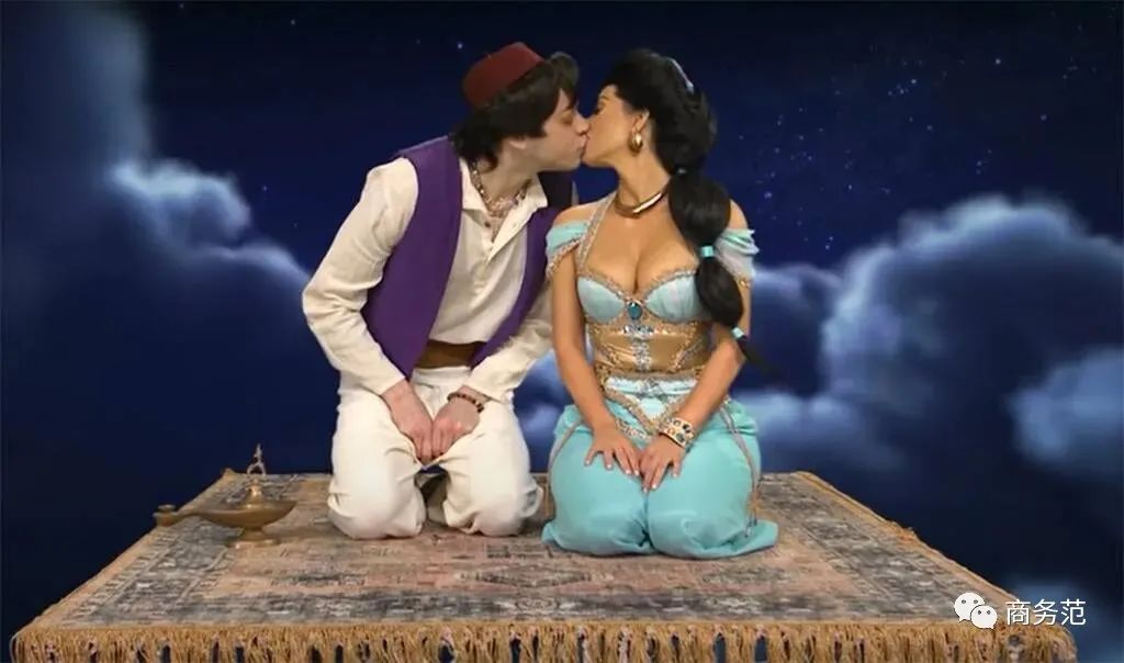 侃爷卡戴珊离婚后合体,卡戴珊什么时候跟侃爷闹分手的