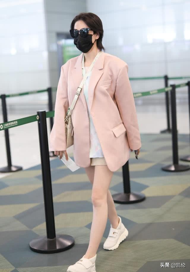 幸福触手可及张馨予西装,张馨予最新造型穿西装配连体裤