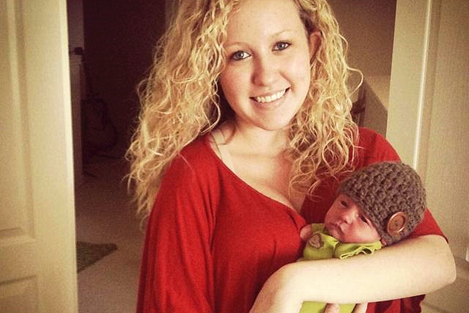 宝宝出生就没有双手双脚，原因在于父母，如何预防胎儿畸形