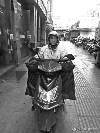 外卖骑手单王真实工资多少,外卖单王月入3万