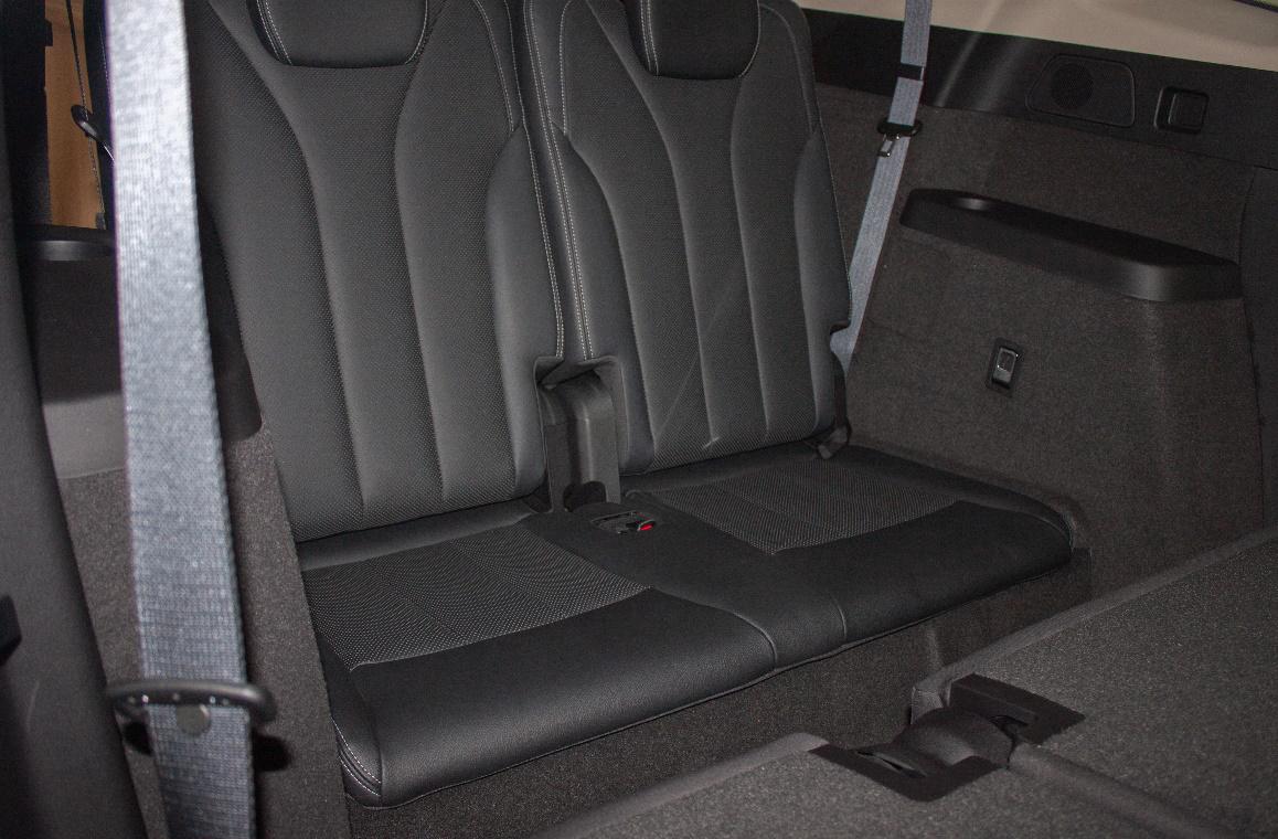 比亚迪唐2.0t7座新能源车测评,比亚迪唐7座混合动力车型