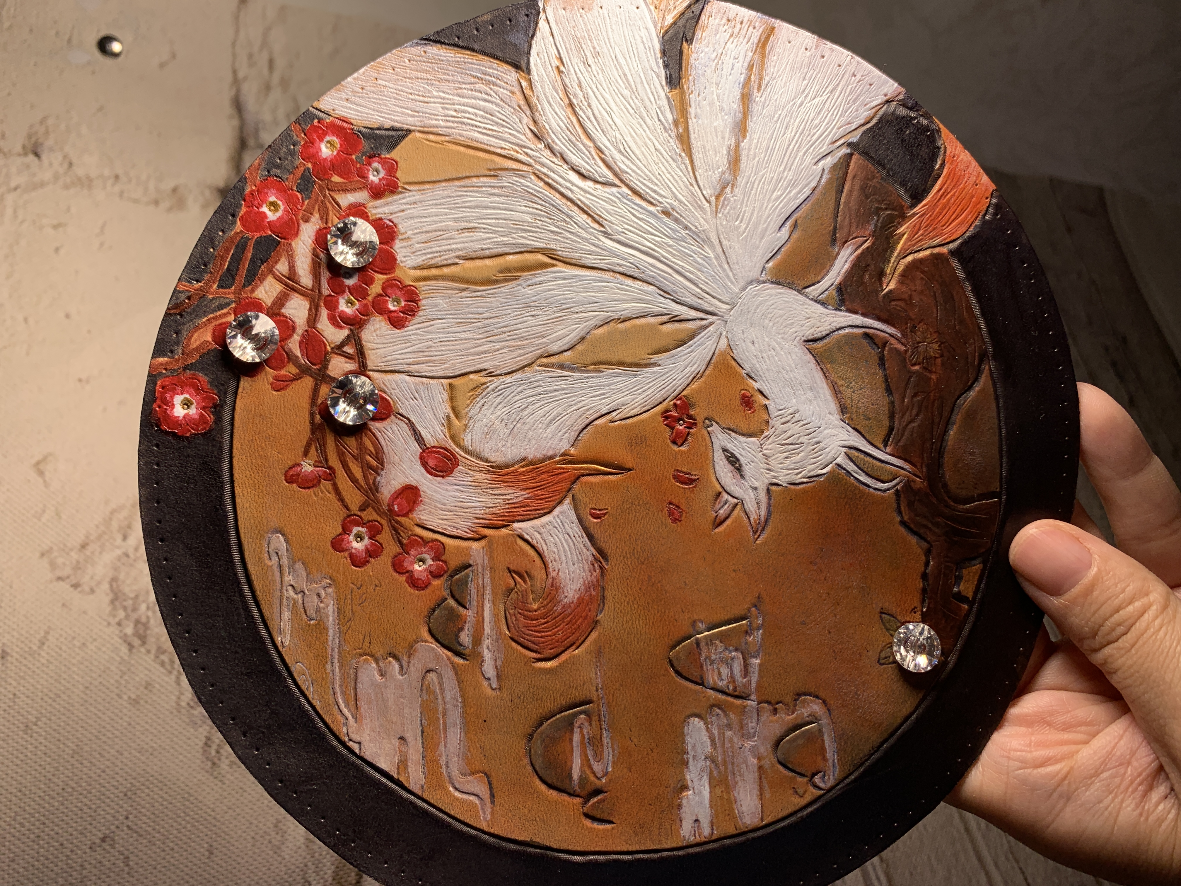 皮雕工艺简介,皮雕是怎么雕的