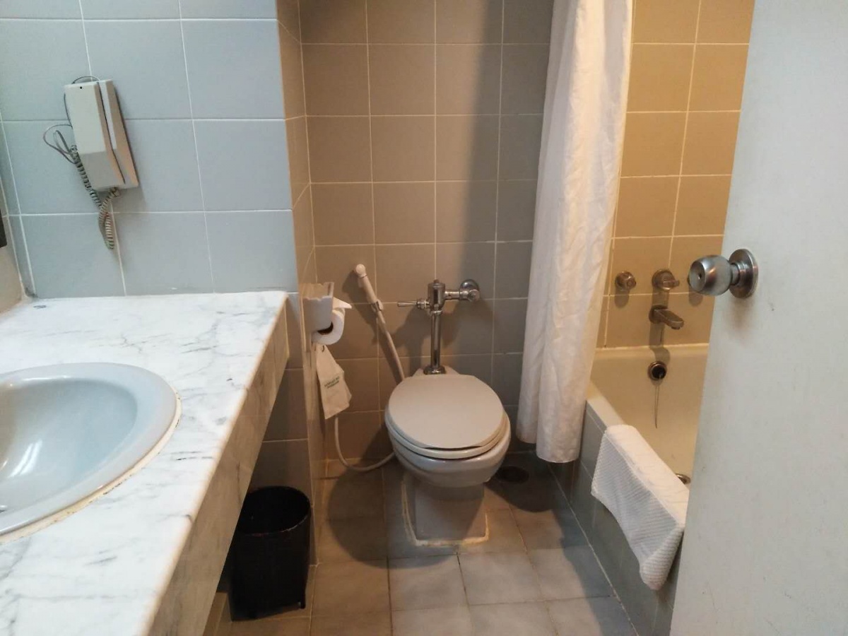 泰国清迈东方文华酒店,清迈夜市动物园附近酒店