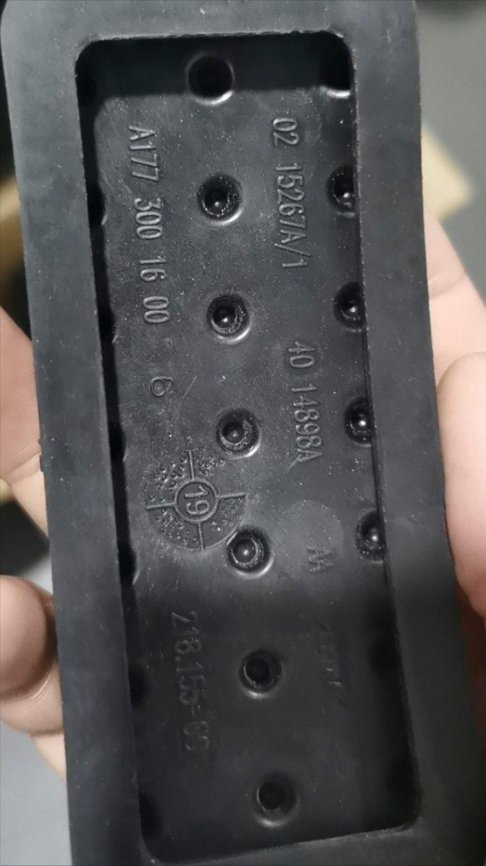 越野轮胎前后配,越野轮胎搭配在小轿车上好不好看