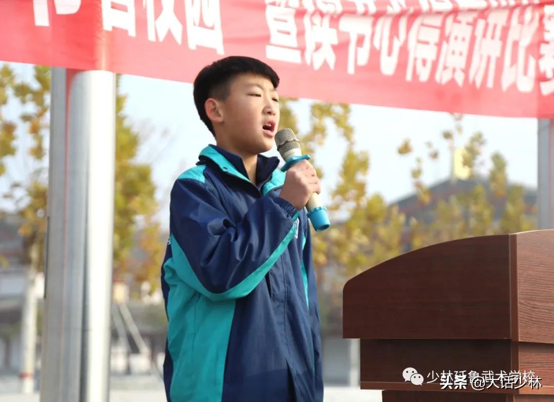 经典润心灵书香溢校园朗诵演讲稿,朗诵书香伴我成长演讲优秀视频