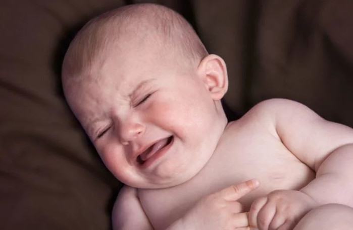 肠套叠最明显的症状有几点，多发于这些婴幼儿，黄金治疗期12小时