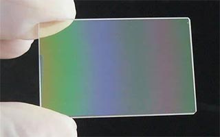 lcd屏彩色滤光片原理,lcd显示屏偏光片简介