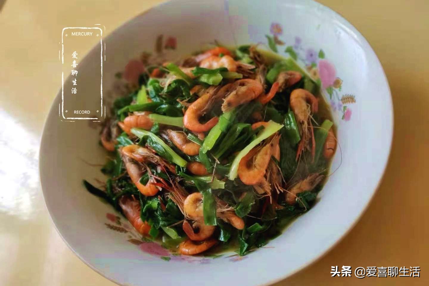 香葱和什么炒好吃,葱炒河虾的正确方法视频