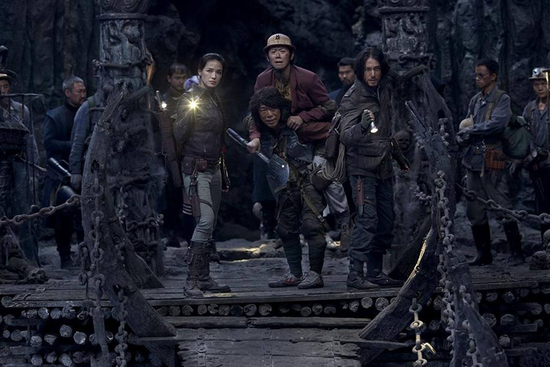 清朝灭亡时无一人殉国,有一百万军队为何清朝会灭亡