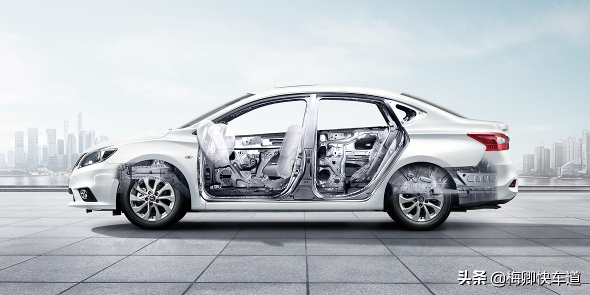 新款轩逸经典上市,全新经典轩逸上市售价9万起