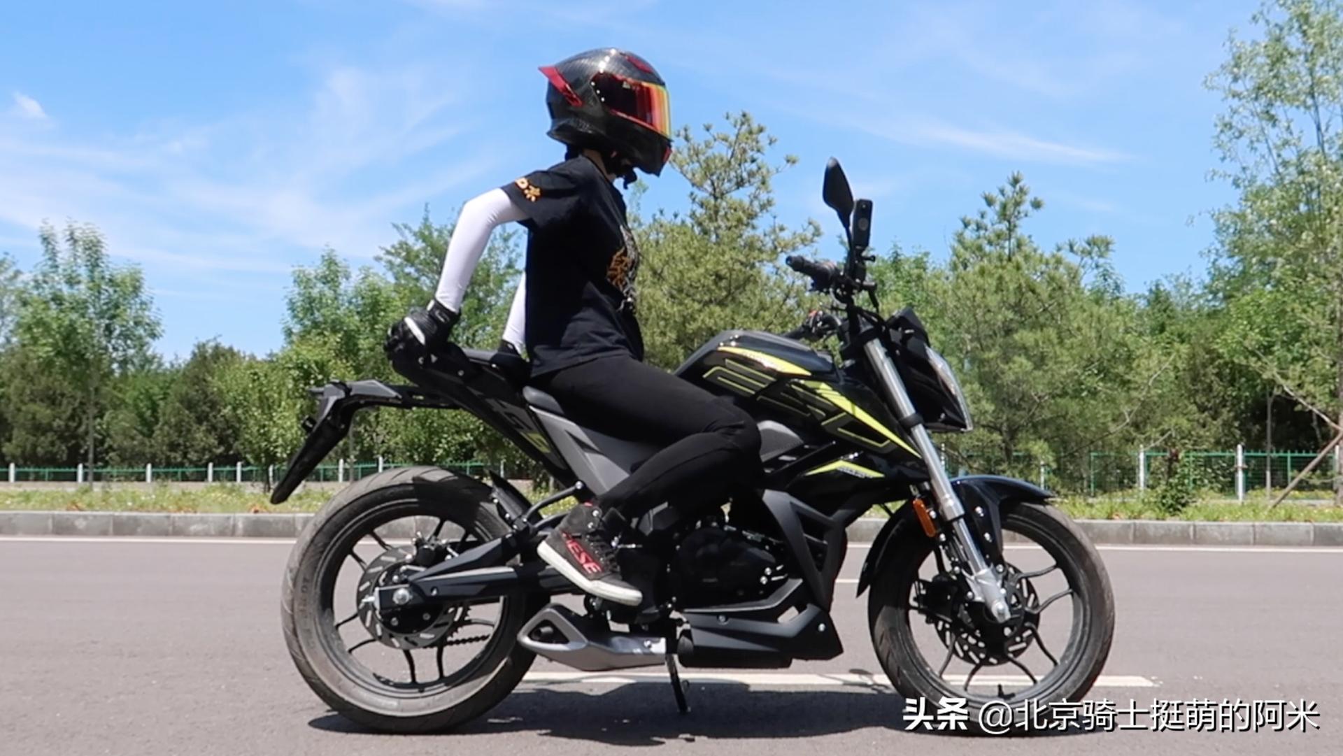 新手2w以内二手摩托推荐,宗申250r跑车街车摩托车测评