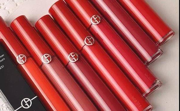 大牌口红色号排行榜前十名,黄皮深唇色必入大牌口红春夏