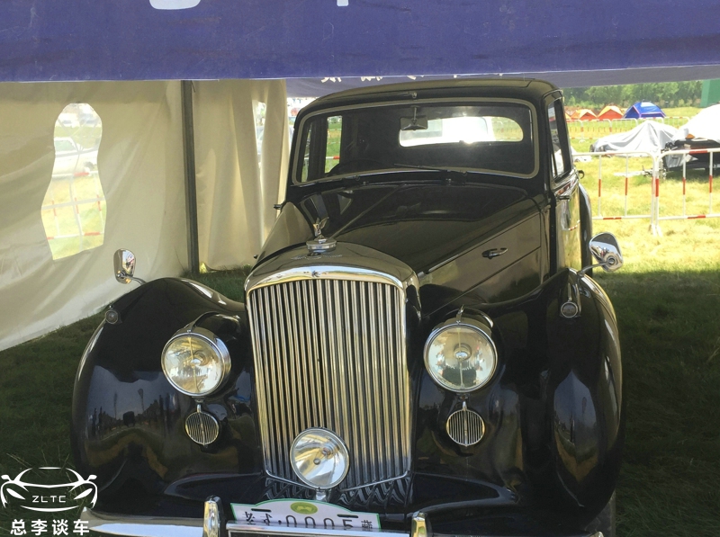 伪装全新版,红旗最新伪装车