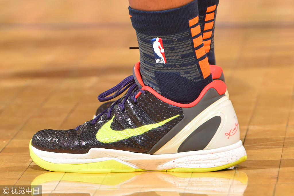 NBA今日球鞋精选：新配色UACurry5来了！库里穿它致敬老爹
