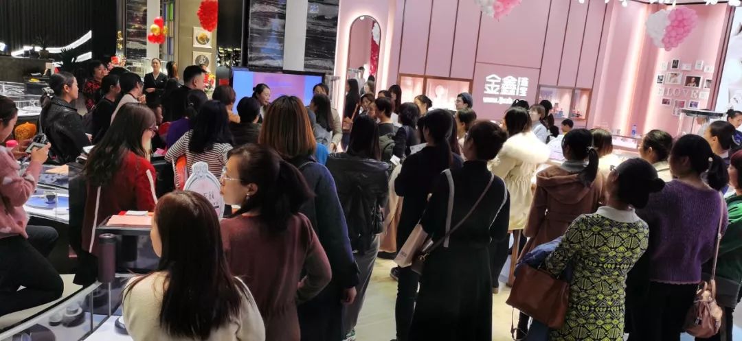 金鑫珠宝官网,金鑫珠宝是大牌吗