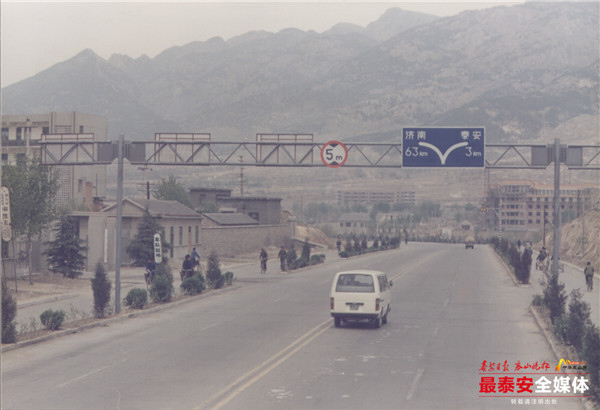 一条条公路,一条条公路纵横交错