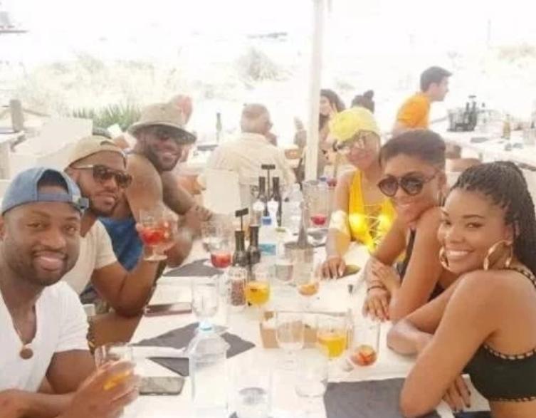 恭喜詹姆斯，正式签约美国第2移动运营商，再也不用担心没流量用