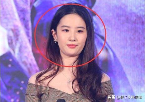 快速消除双下巴练这个瑜伽就对了,想瘦脸瘦下巴两个瑜伽体式