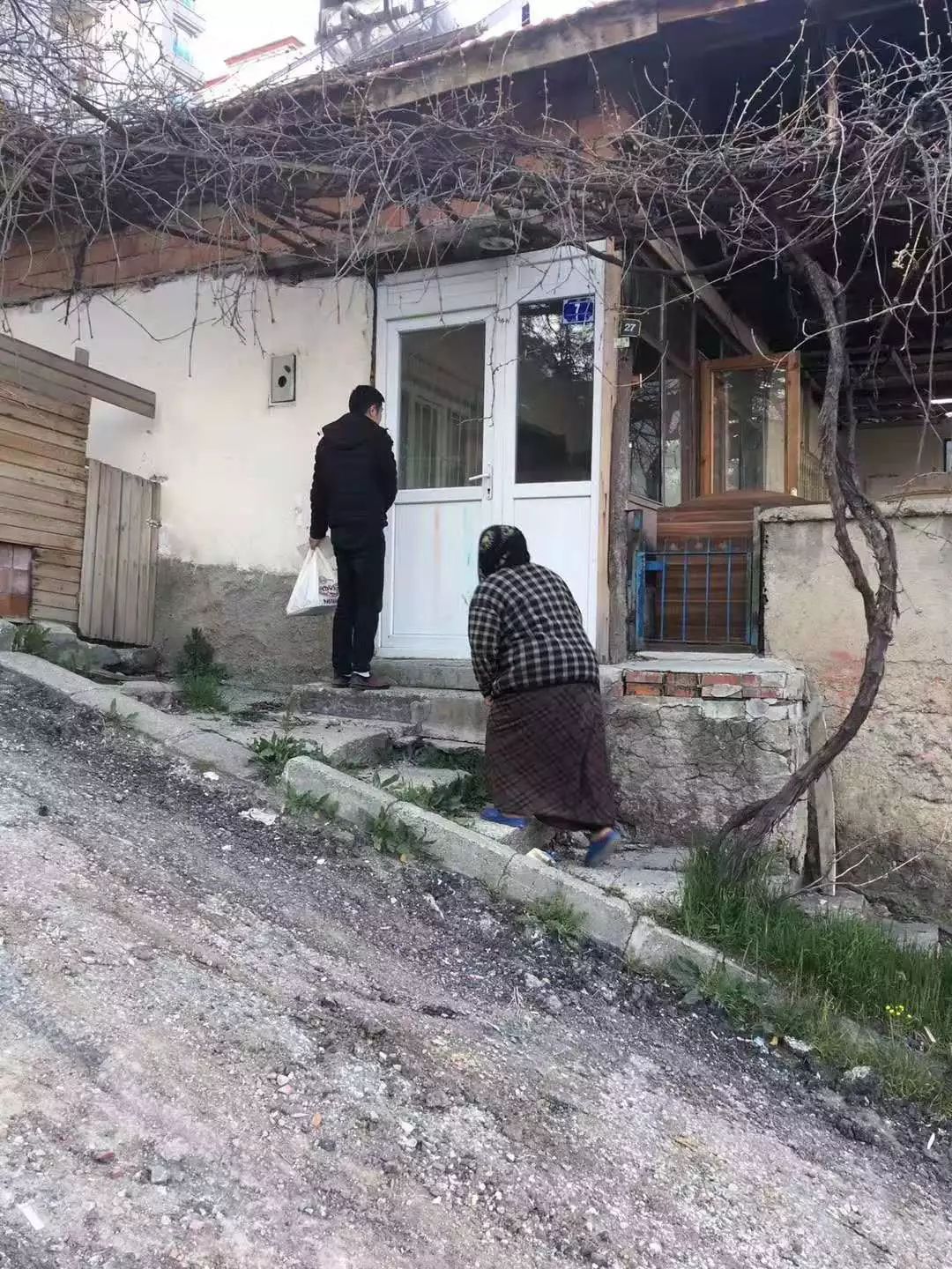 土叙边境冲突事件,土耳其为啥有叙利亚难民