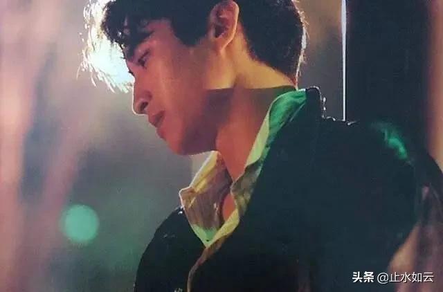 他比王宝强还惨！养儿16年非亲生，再婚怀孩未保住，如今儿子家暴