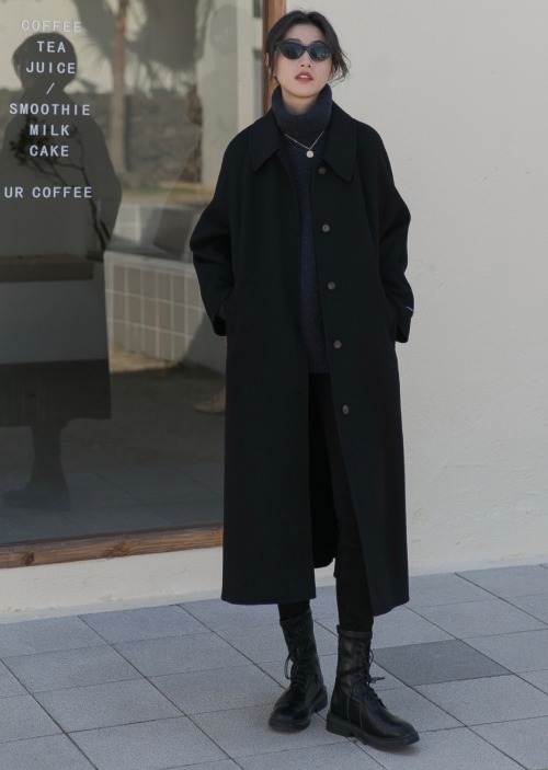 什么裤配裙子裤子显瘦又保暖,穿来穿去还是t恤最舒服又大方