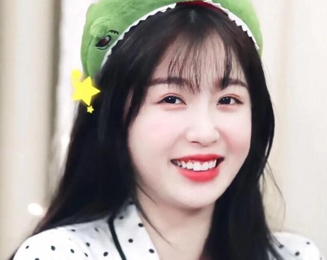 lisa看到王嘉尔回应视频什么反应,lisa看到王嘉尔回应视频