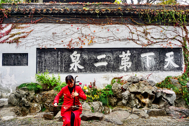 康熙乾隆12次下江南，却去了惠山古镇14次，一个小镇到底藏了啥？
