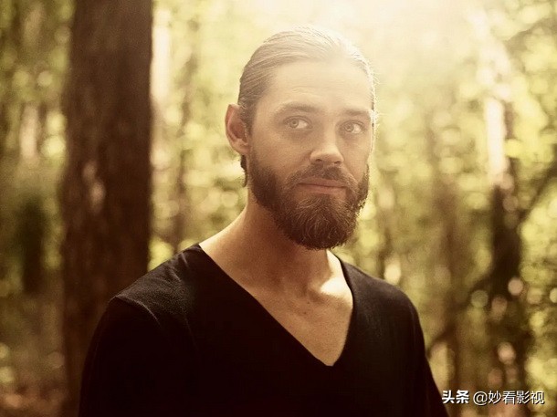 爬出血海尸山死于安乐——《行尸走肉第9季》