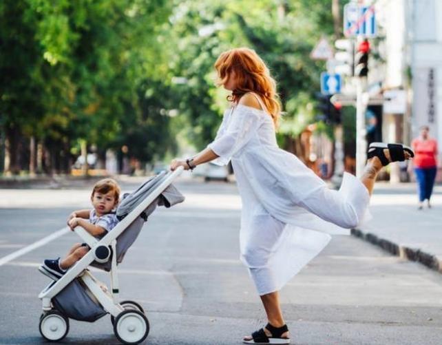 如何正确选择婴儿车,旅行出游婴儿车怎么选择