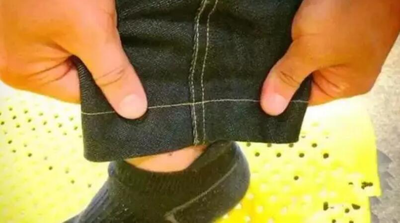 潮人教你正确卷裤脚,怎么卷起裤脚更时尚