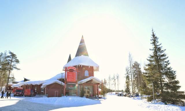 唯一跨越北极圈的城市,北极圈唯一的城市