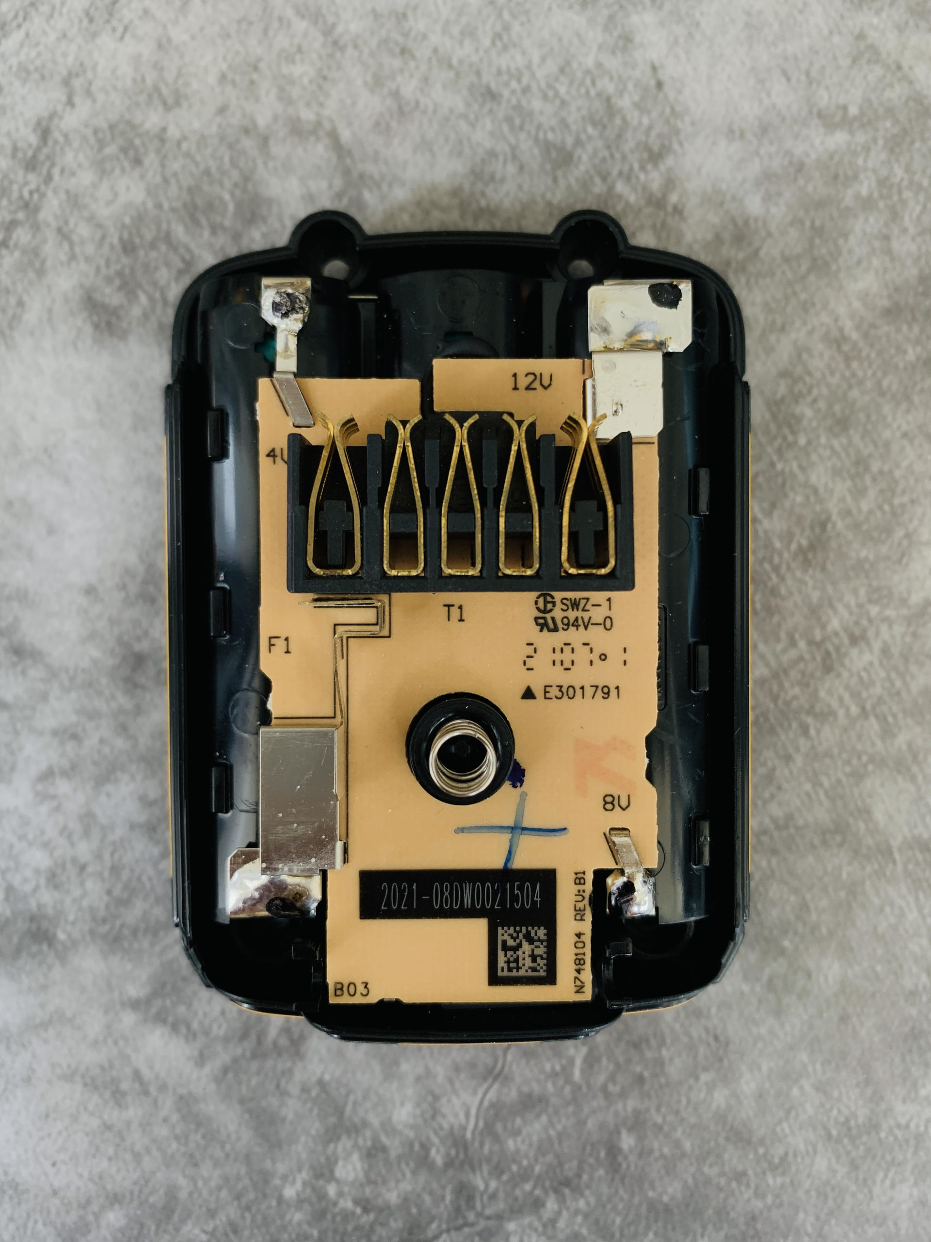 得伟锂电钻哪个型号的好,得伟dcd999锂电钻