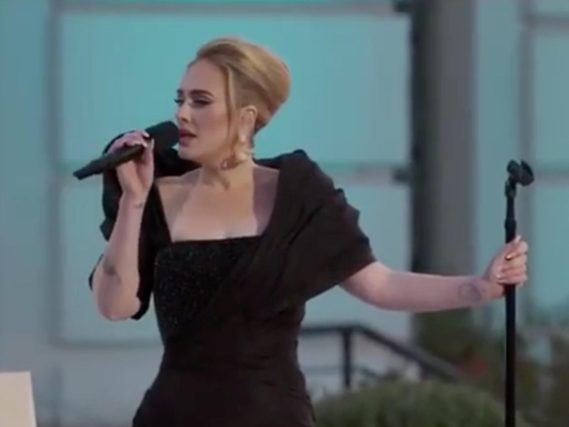 阿黛尔离婚一年后传出新恋情,阿黛尔瘦身后荧幕首秀