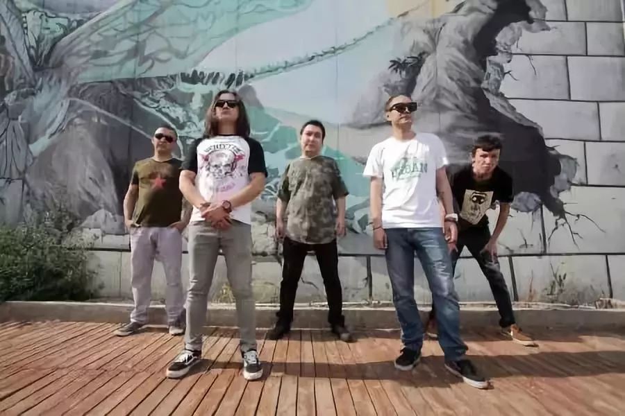 除了摇滚民谣嘻哈还有哪些曲风,中国说唱和中国摇滚