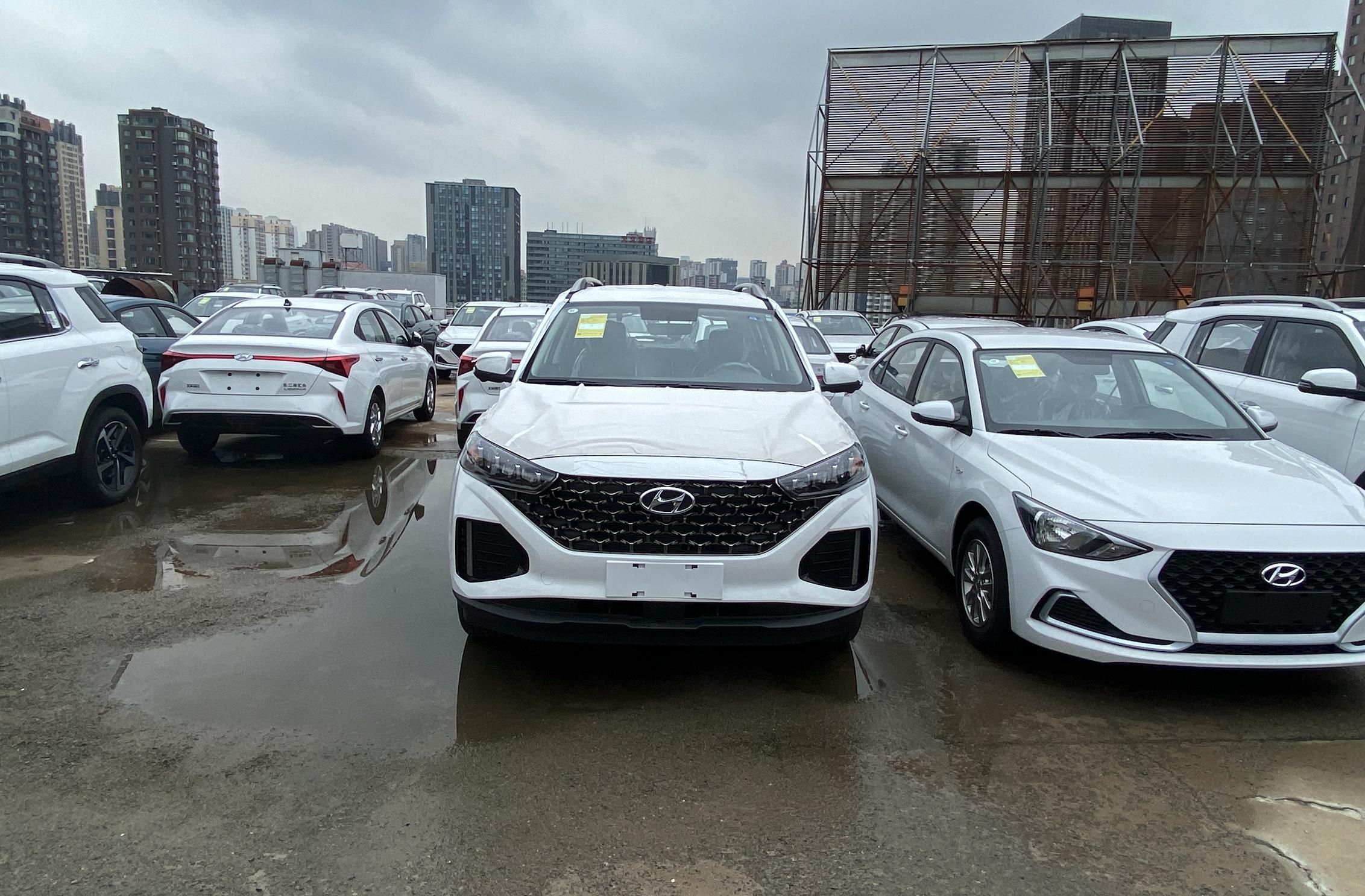 现代ix35讲车视频,现代ix35试驾开车技巧