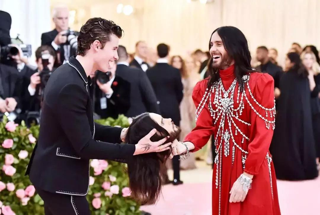 MetGala｜他们都在骗你，今年时尚奥斯卡的主题，是中国古代神话