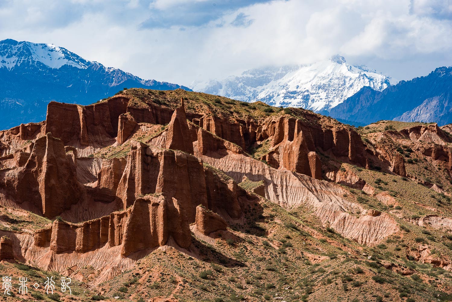 温宿大峡谷和甘肃七彩丹霞,温宿县丹霞大峡谷