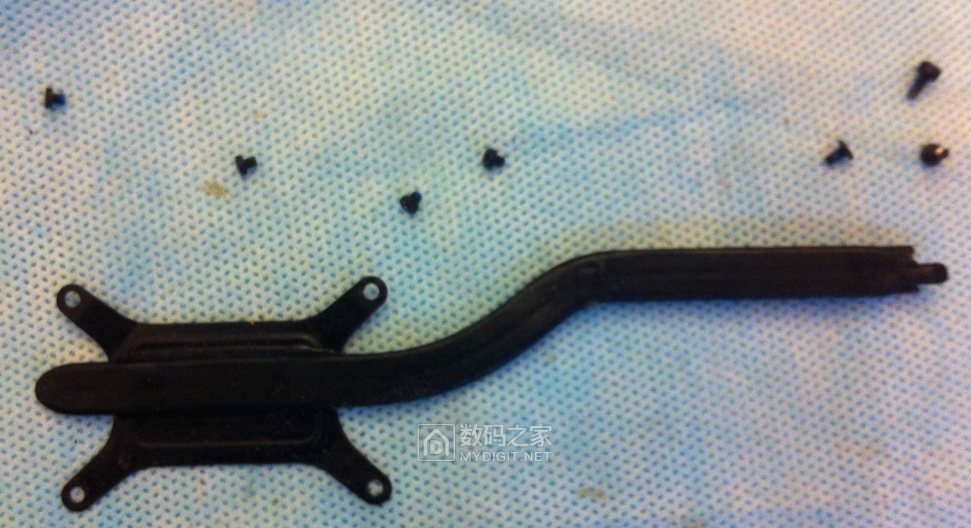 苹果笔记本macbookair7999,苹果笔记本11.6寸macbookaira1370