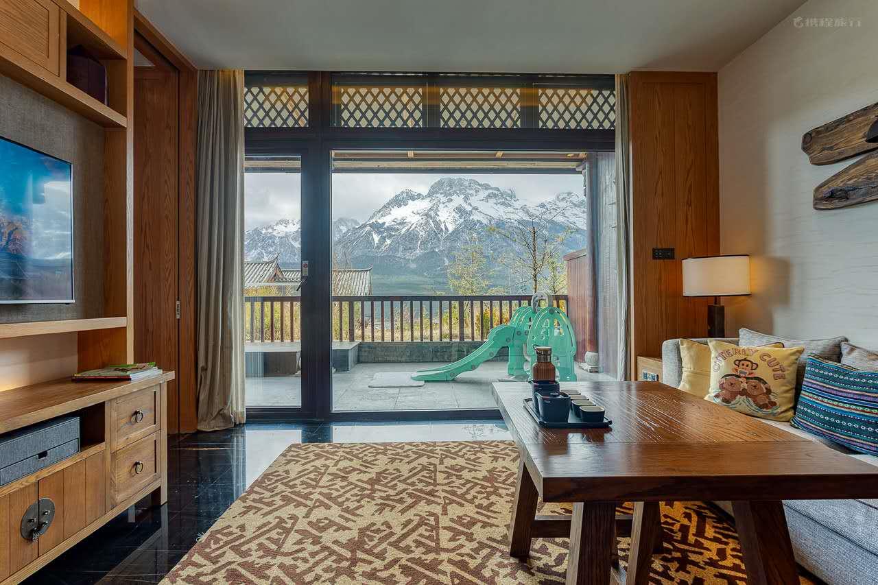 濂㈠崕閰掑簵榻愯仛涓芥睙,涓芥睙濂㈠崕閰掑簵