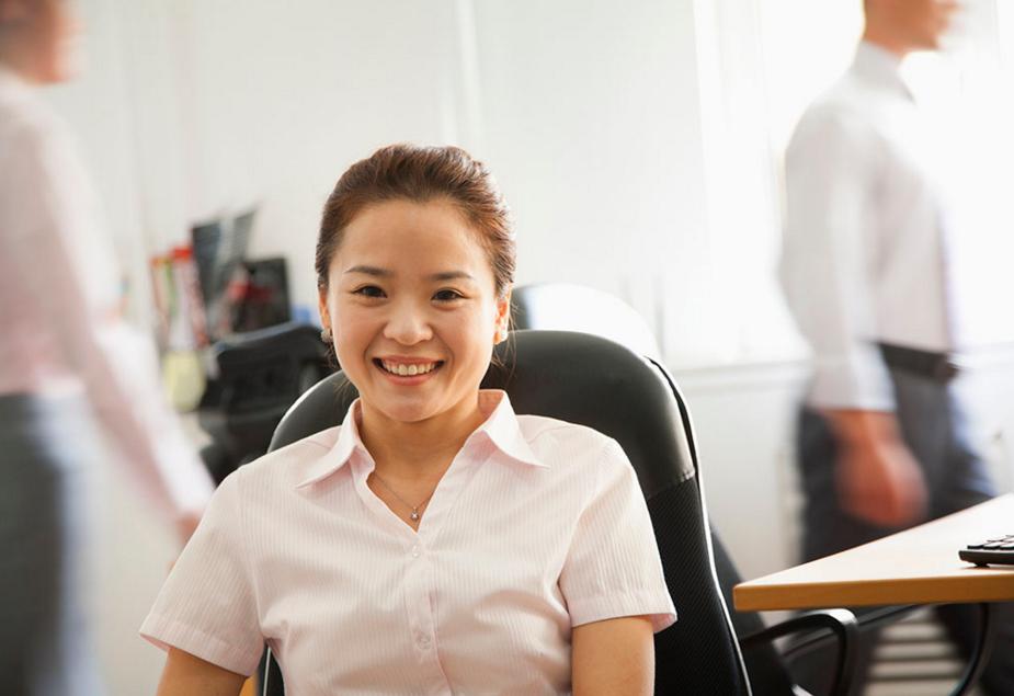 教师与公务员哪个好,教师跟公务员哪个更好