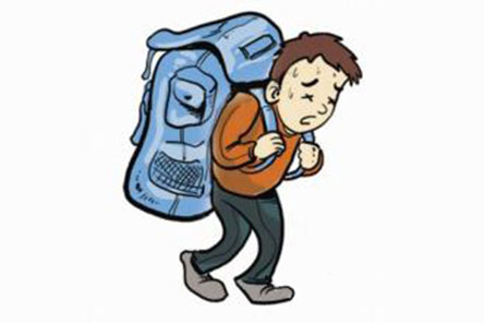 孩子腰疼妈妈贴膏药,小朋友说腰疼妈妈不当心