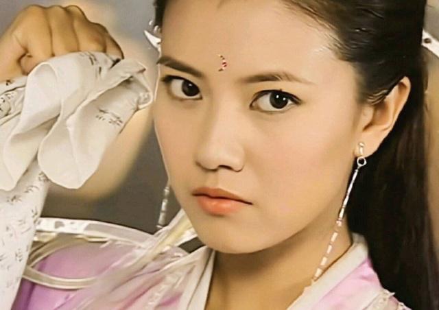 高圆圆同款钻戒图片大全,高圆圆尚美巴黎戒指皇冠