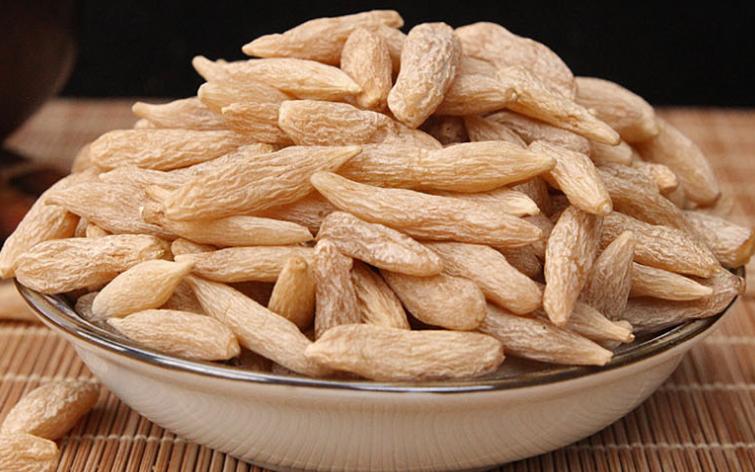 一艾灸就嗓子疼怎么回事,一艾灸就上火失眠