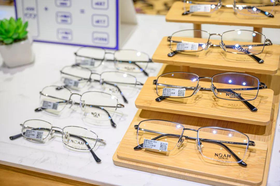 送镜框配镜,送镜框眼镜店